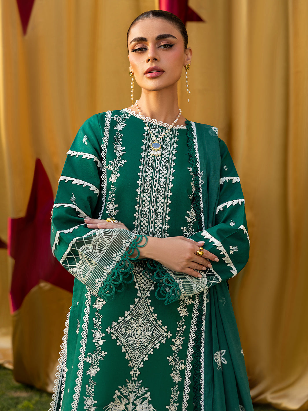 Mahnur | Morbagh Luxury Lawn 26 | M-09 - by Libayah - Registered Vendor of : Mahnur - 100% Original Designer Dress