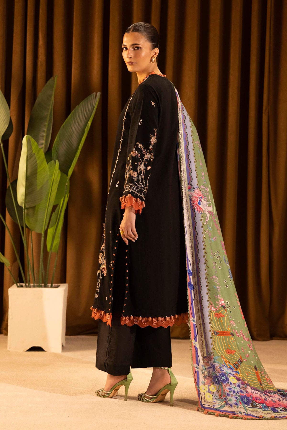 Sana Safinaz | Muzlin Winter 25 | M253-006A by Sana Safinaz - Designer Dress - Type : Ladies Clothes - Available at Libayah - 100% Original 