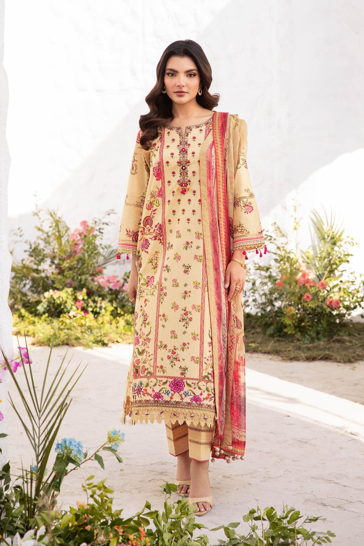 Maria B | M Basic Summer Lawn 25 | MB-CUS25-705A by Maria B - Designer Dress - Type: Ladies Clothes - Available at Libayah - 100% Original