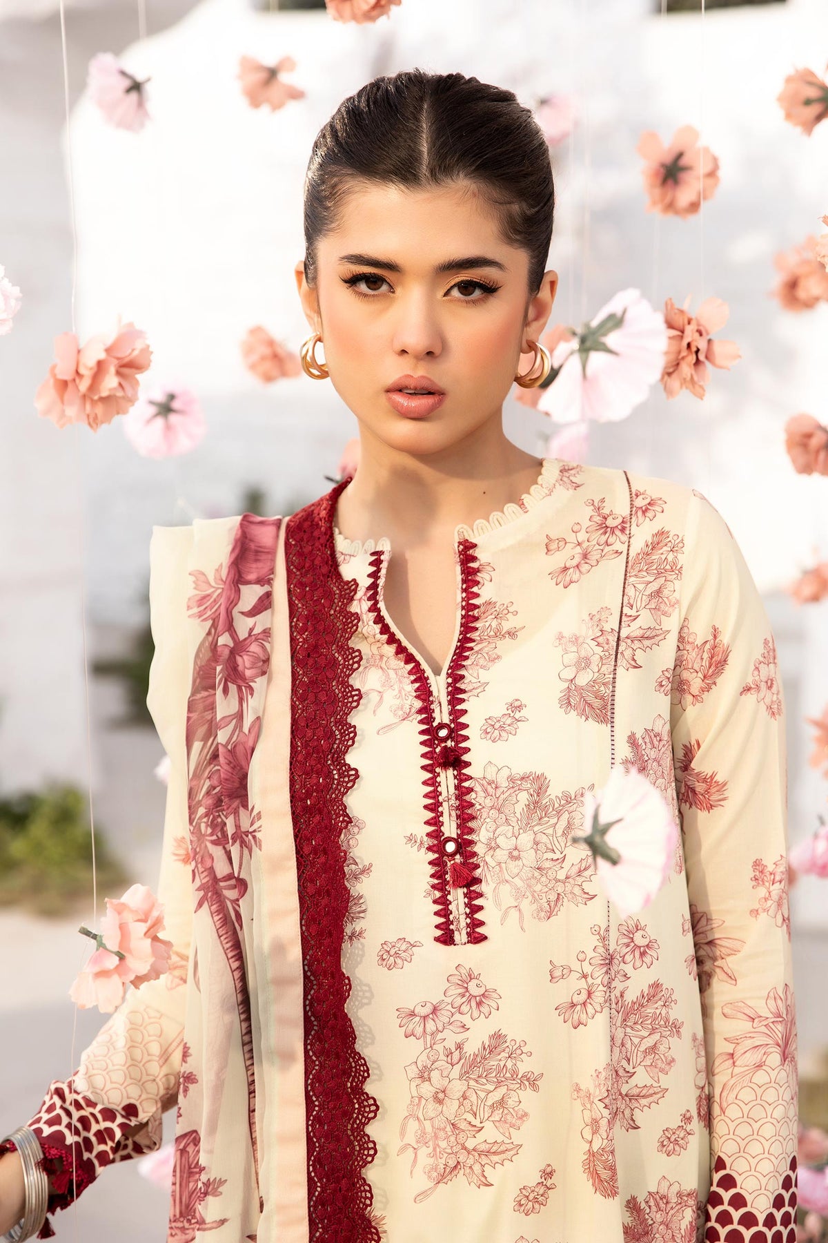 Maria B | M Basic Summer Lawn 25 | MB-CUS25-709A by Maria B - Designer Dress - Type: Ladies Clothes - Available at Libayah - 100% Original