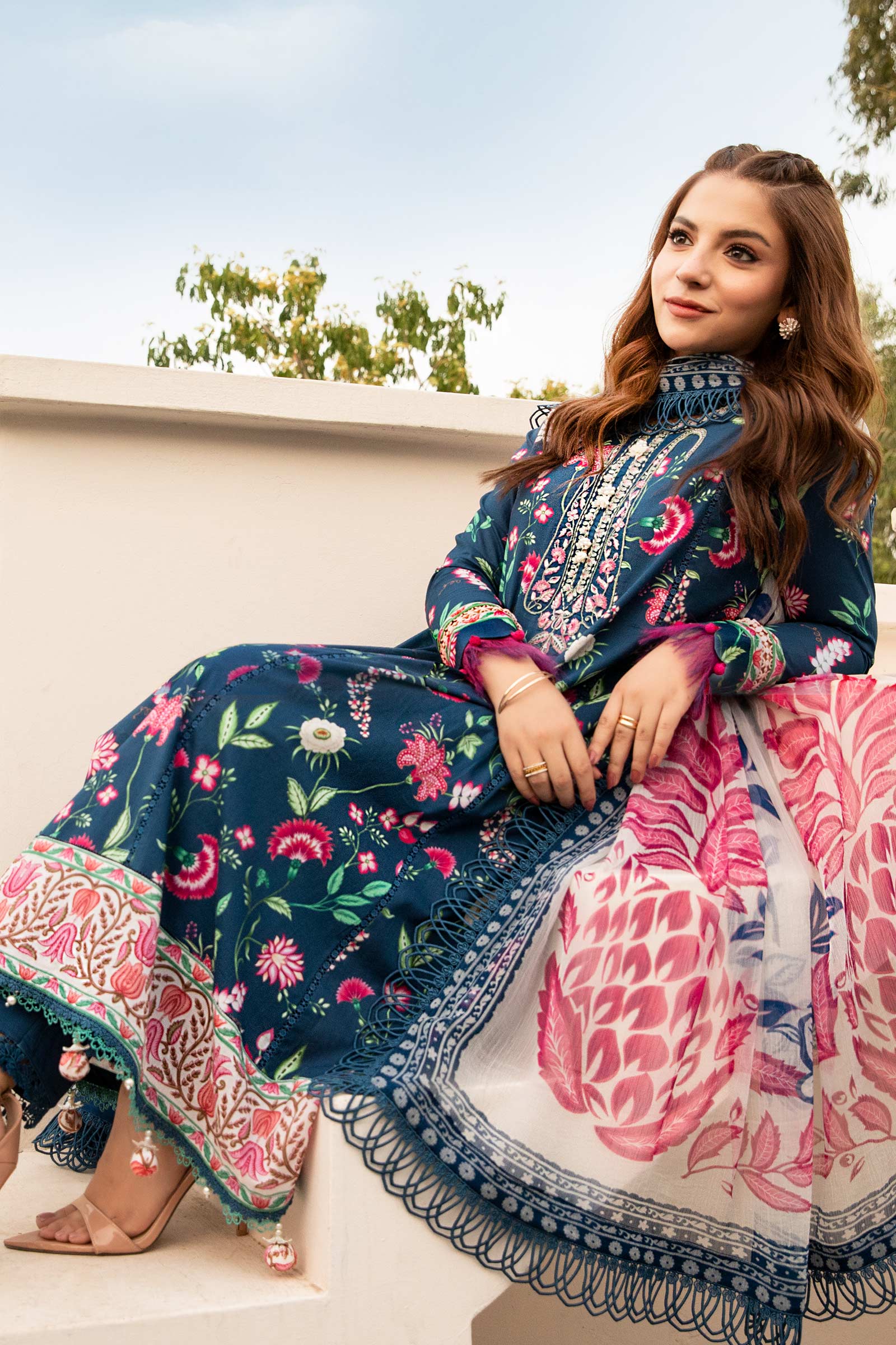 Maria B | Eid Basic Lawn | MB-CUS25-901B by Maria B - Designer Dress - Type: Ladies Clothes - Available at Libayah - 100% Original