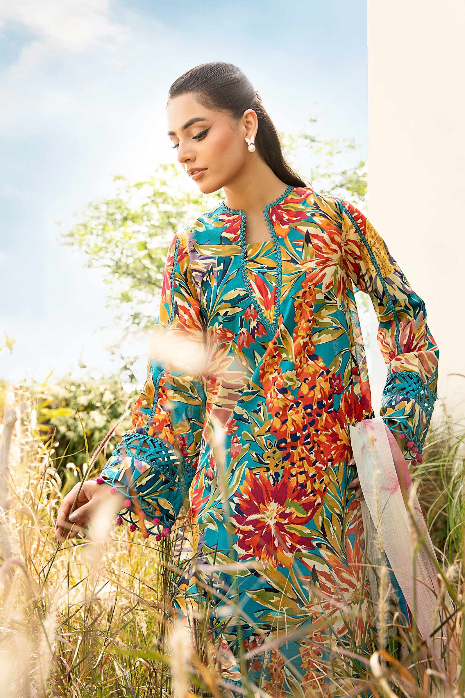 Maria B | Eid Basic Lawn | MB-CUS25-903A by Maria B - Designer Dress - Type: Ladies Clothes - Available at Libayah - 100% Original