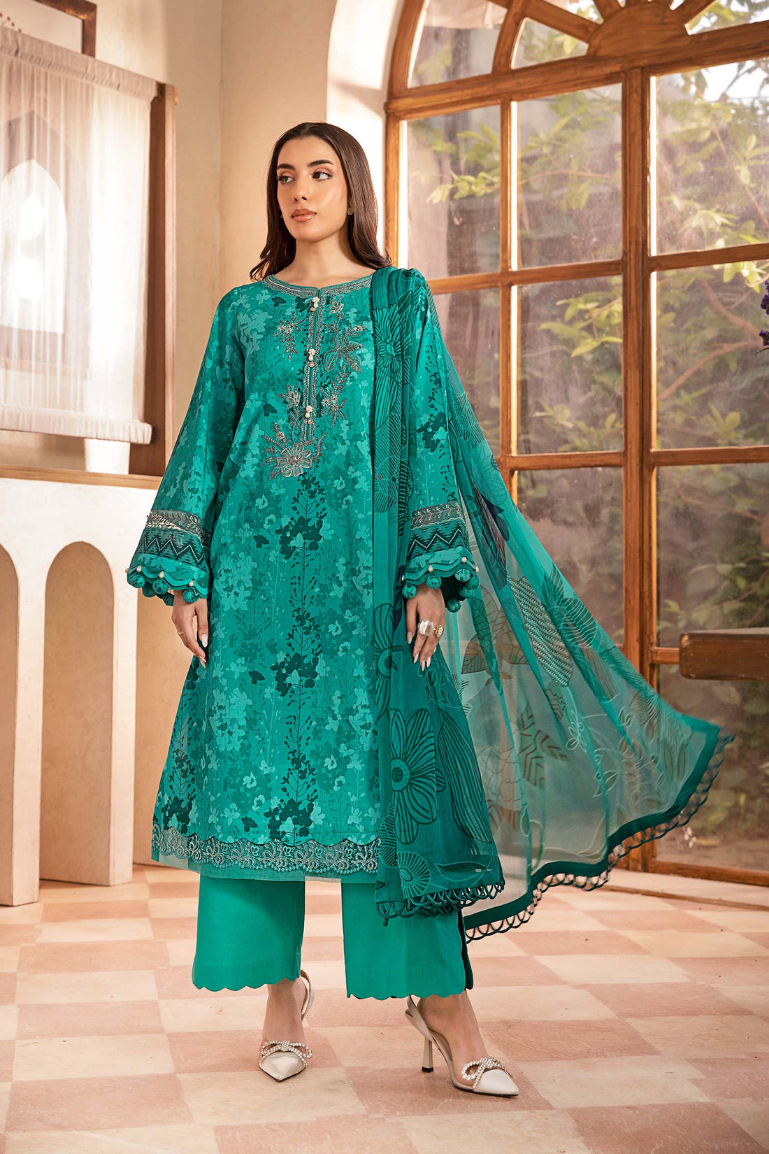 Maria B | Eid Basic Lawn | MB-CUS25-910A by Maria B - Designer Dress - Type: Ladies Clothes - Available at Libayah - 100% Original