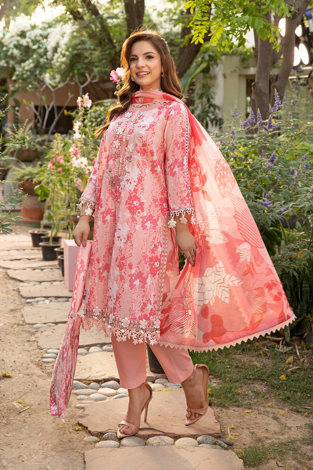 Maria B | Eid Basic Lawn | MB-CUS25-910B by Maria B - Designer Dress - Type: Ladies Clothes - Available at Libayah - 100% Original