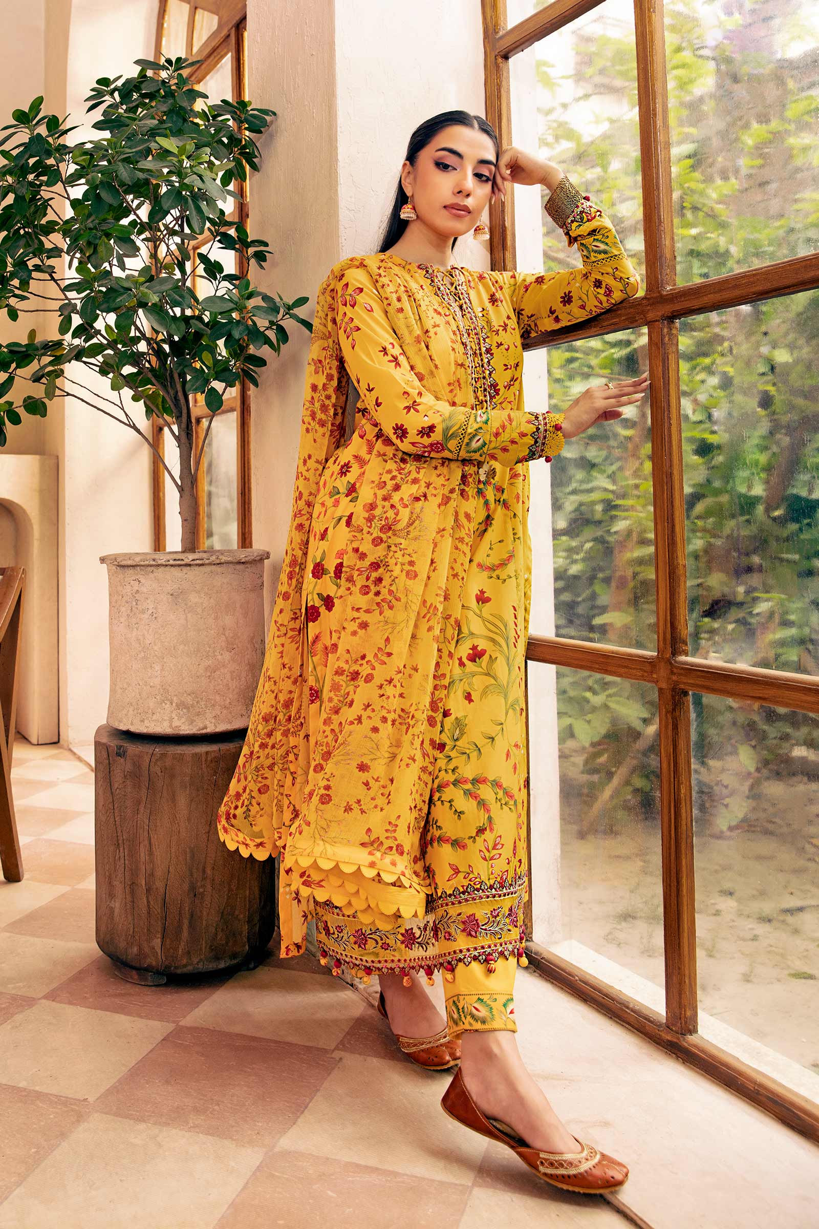 Maria B | Eid Basic Lawn | MB-CUS25-912A by Maria B - Designer Dress - Type: Ladies Clothes - Available at Libayah - 100% Original