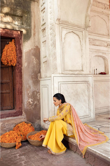 Maria B | Festive 25 | MB-FUS25-804 by Maria B - Designer Dress  - Type : Ladies Clothes - Available at Libayah - 100% Original 