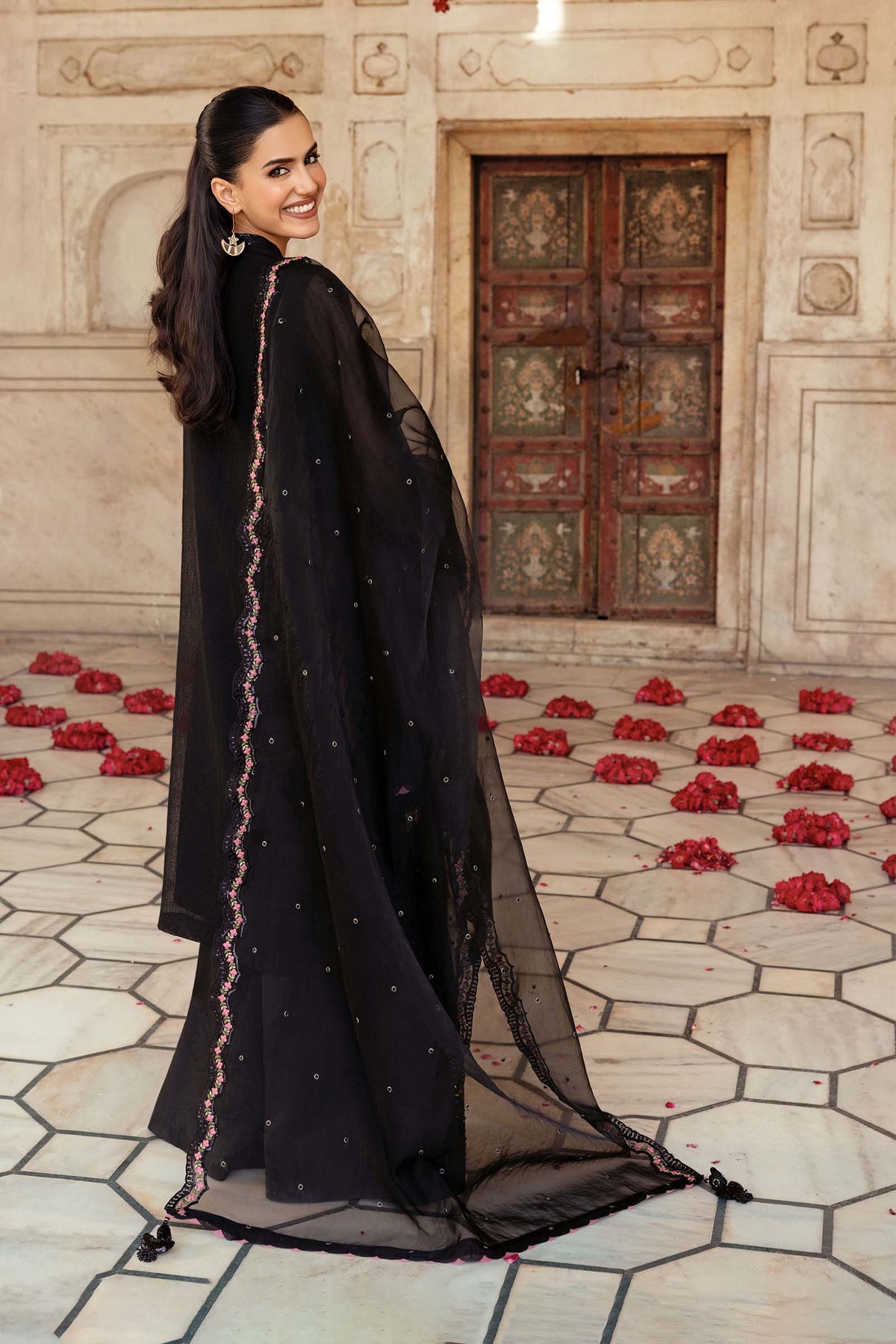 Maria B | Festive 25 | MB-FUS25-806 by Maria B - Designer Dress  - Type : Ladies Clothes - Available at Libayah - 100% Original 