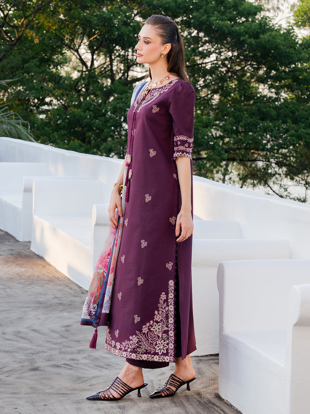 Izel | Dareen Luxury Lawn 26 | Meerab by Izel - Designer Dress - Type : Luxury Dress - Available at Libayah - 100% Original