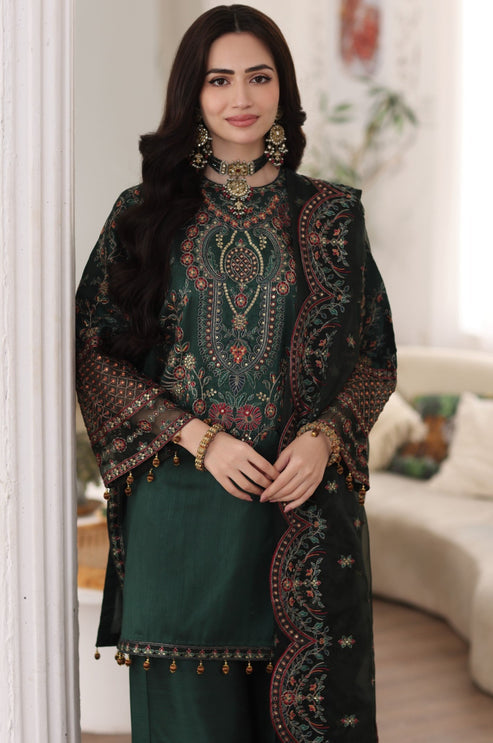 Mohagni | Ishq Aatish Formals | MGS-05 AMBER by Mohagni - Designer Dress - Type: Ladies Clothes - Available at Libayah - 100% Original