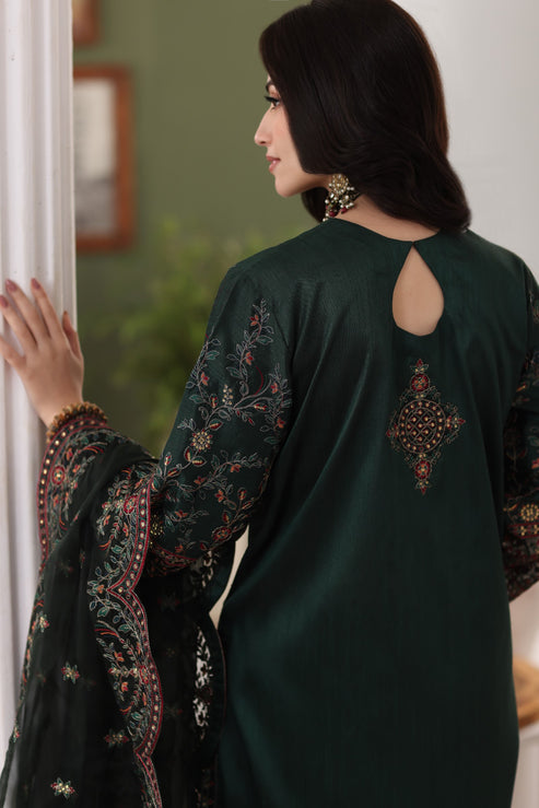 Mohagni | Ishq Aatish Formals | MGS-05 AMBER by Mohagni - Designer Dress - Type: Ladies Clothes - Available at Libayah - 100% Original