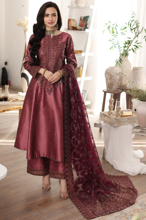 Mohagni | Ishq Aatish Formals | MGS-07 RESHAM by Mohagni - Designer Dress - Type: Ladies Clothes - Available at Libayah - 100% Original