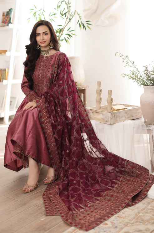 Mohagni | Ishq Aatish Formals | MGS-07 RESHAM by Mohagni - Designer Dress - Type: Ladies Clothes - Available at Libayah - 100% Original