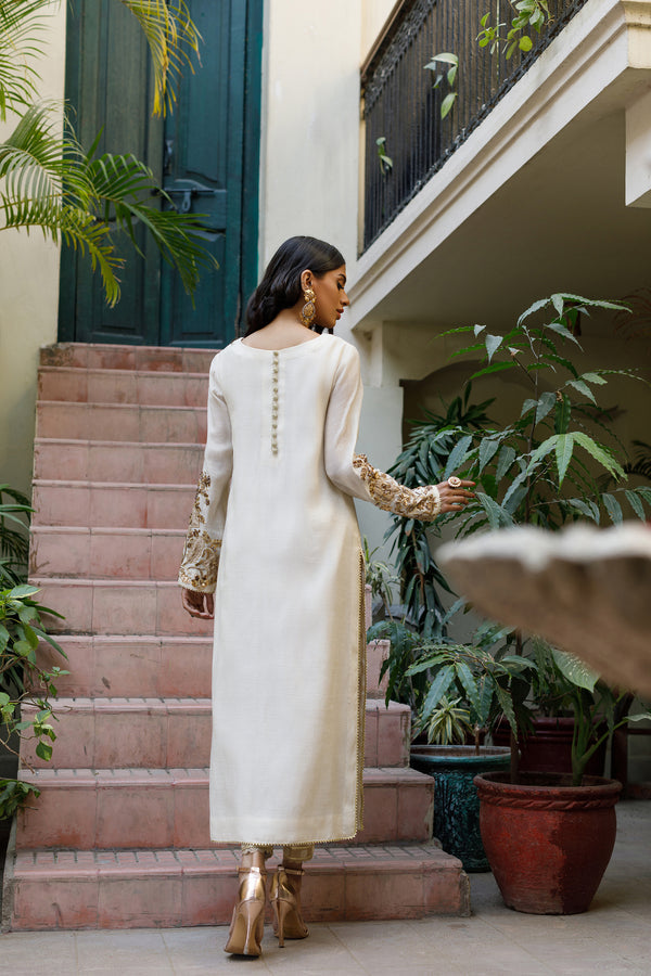 Wahajmkhan | Bahar Begum Formals | IVORY & COPPER BEGUM OUTFIT by Wahaj M.Khan - Designer Dress - Type: Ladies Clothes - Available at Libayah - 100% Original