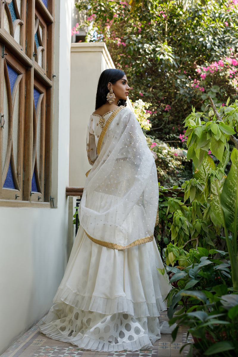 Wahajmkhan | Bahar Begum Formals | WHITE GOLD MERMAID LC by Wahaj M.Khan - Designer Dress - Type: Ladies Clothes - Available at Libayah - 100% Original