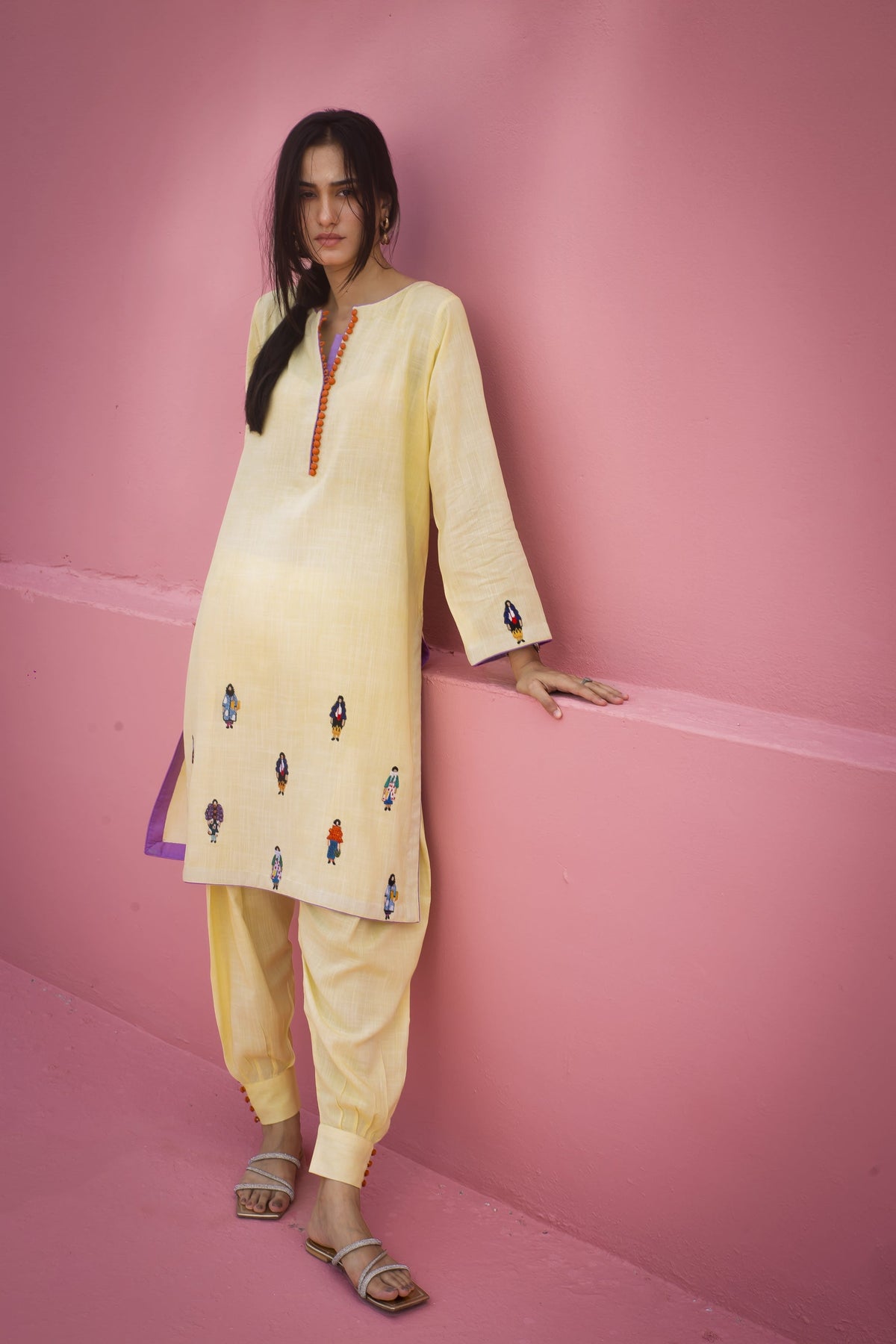 The Pink Tree Company | Dont be Silly |  Puppet Show by The Pink Tree Company - Designer Dress - Type: Ladies Clothes - Available at Libayah - 100% Original