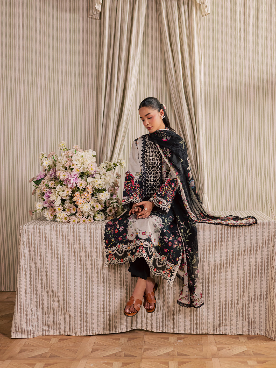 Mahnur | Jahaan Lawn 26 | MJ-01 by Mahnur - Designer Dress  - Type : Ladies Clothes - Available at Libayah - 100% Original 