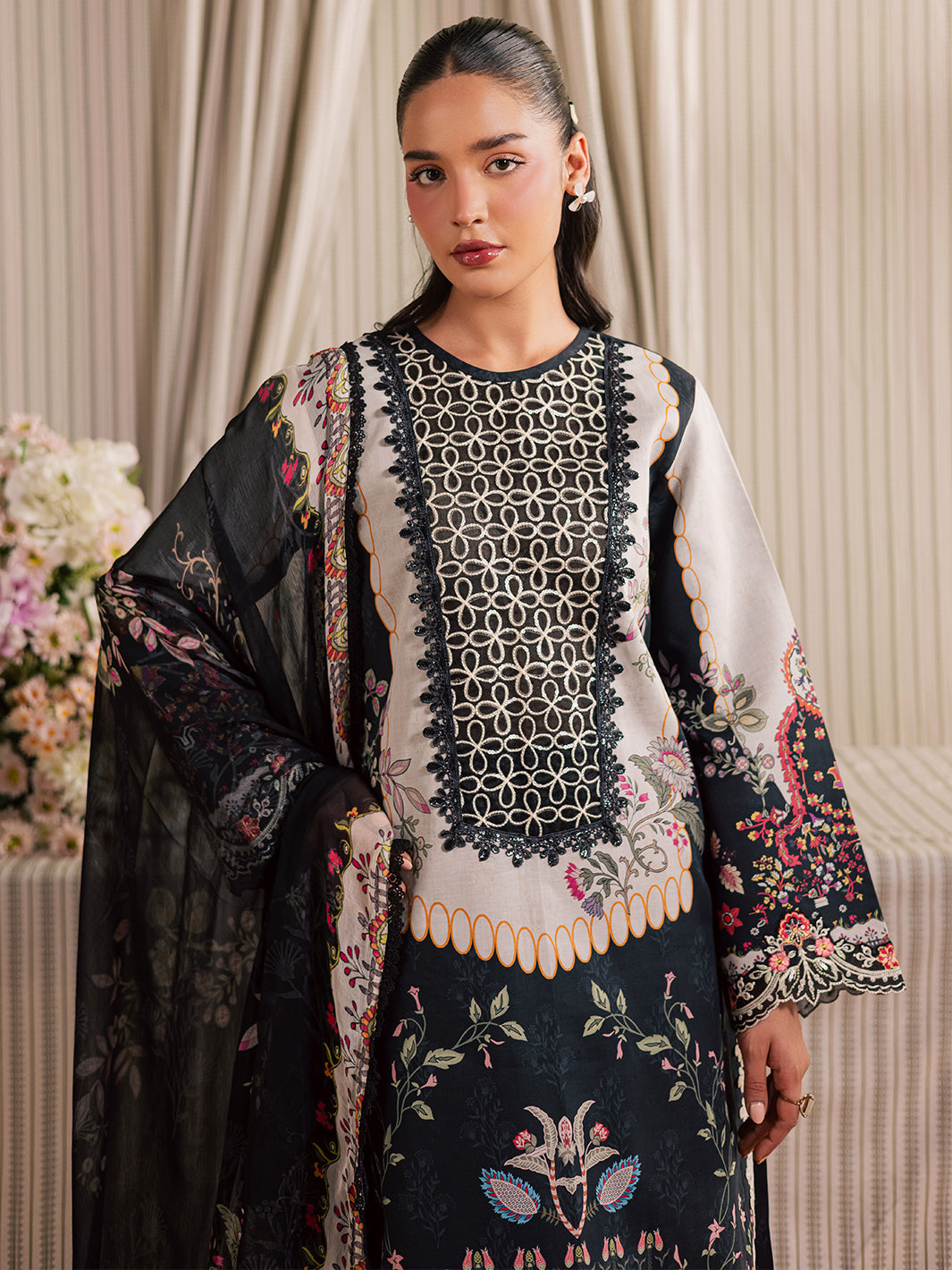 Mahnur | Jahaan Lawn 26 | MJ-01 by Mahnur - Designer Dress  - Type : Ladies Clothes - Available at Libayah - 100% Original 