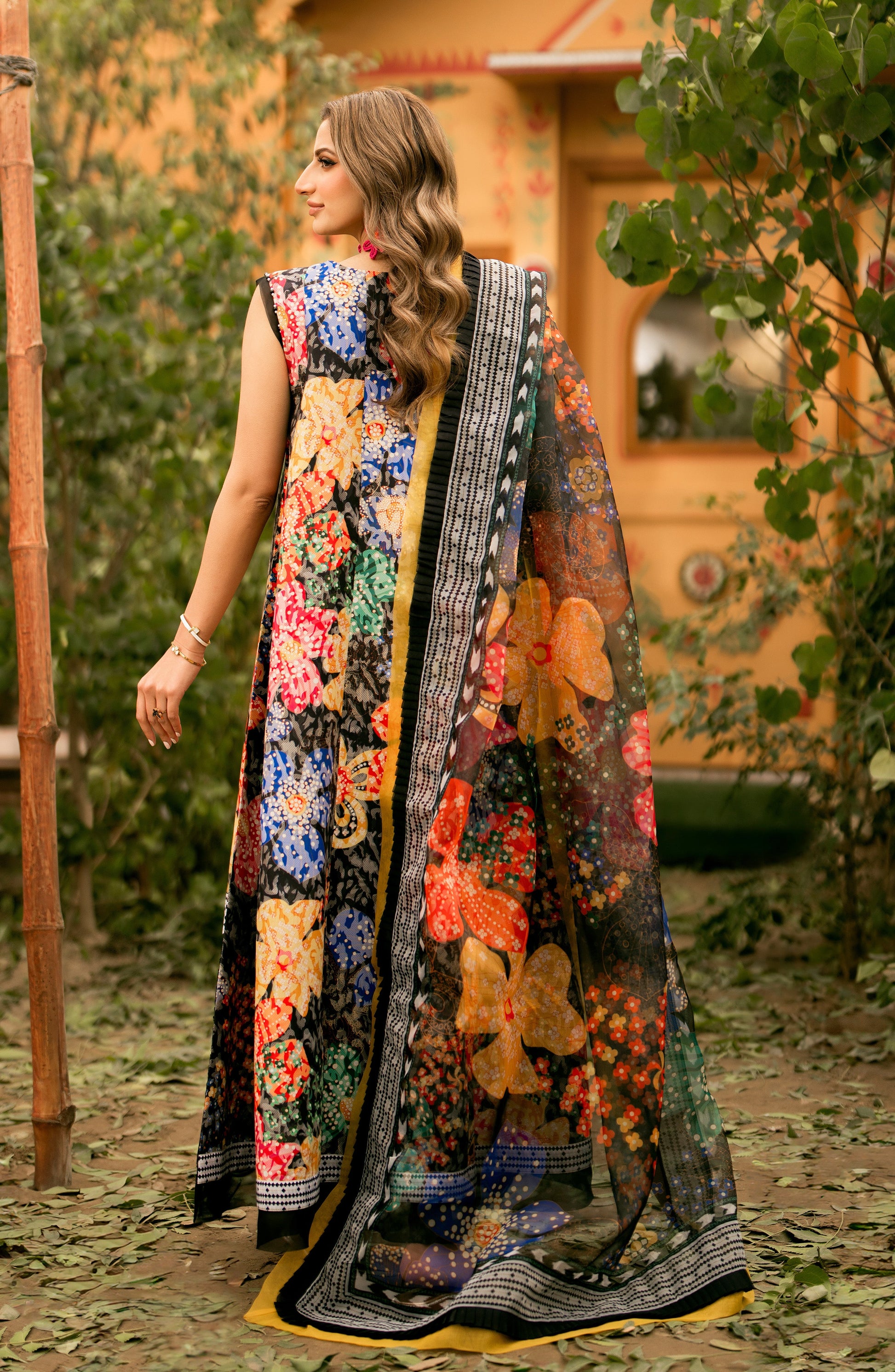 Maryum N Maria | Luxury Lawn 24 | Femi by Maryum N Maria - Designer Dress - Type: Ladies Clothes - Available at Libayah - 100% Original