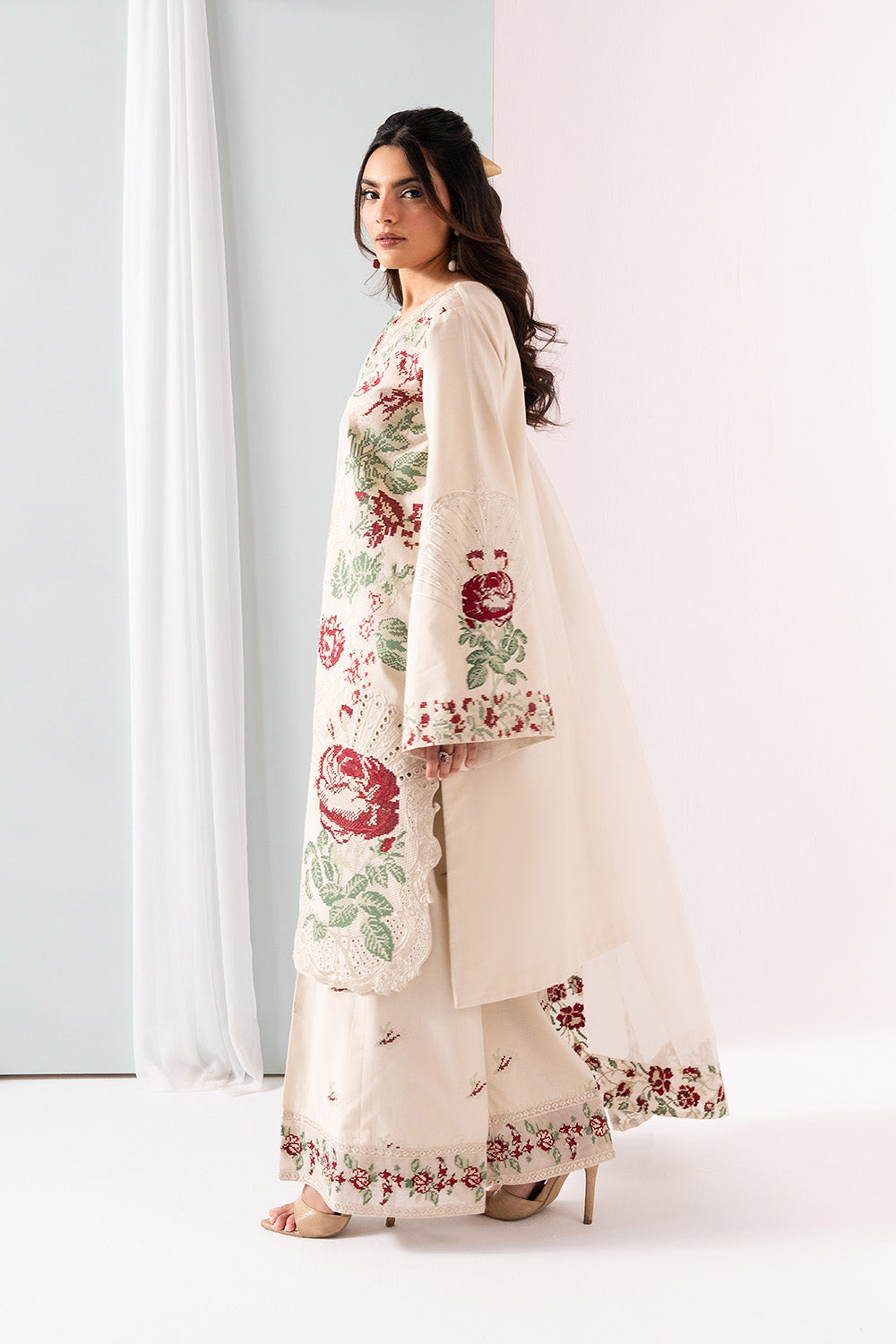 Maryum N Maria | Zuhur 25 | JULIA by Maryum N Maria - Designer Dress - Type: Ladies Clothes - Available at Libayah - 100% Original