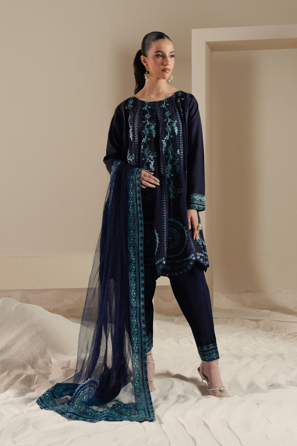 VIE - MS50371 – authentic Pakistani formal dress from the Maryum N Maria Lyla Pret collection for women in the UK