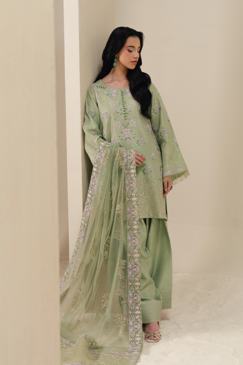 Maryum N Maria | Lyla Pret | IZEEL - MS50372