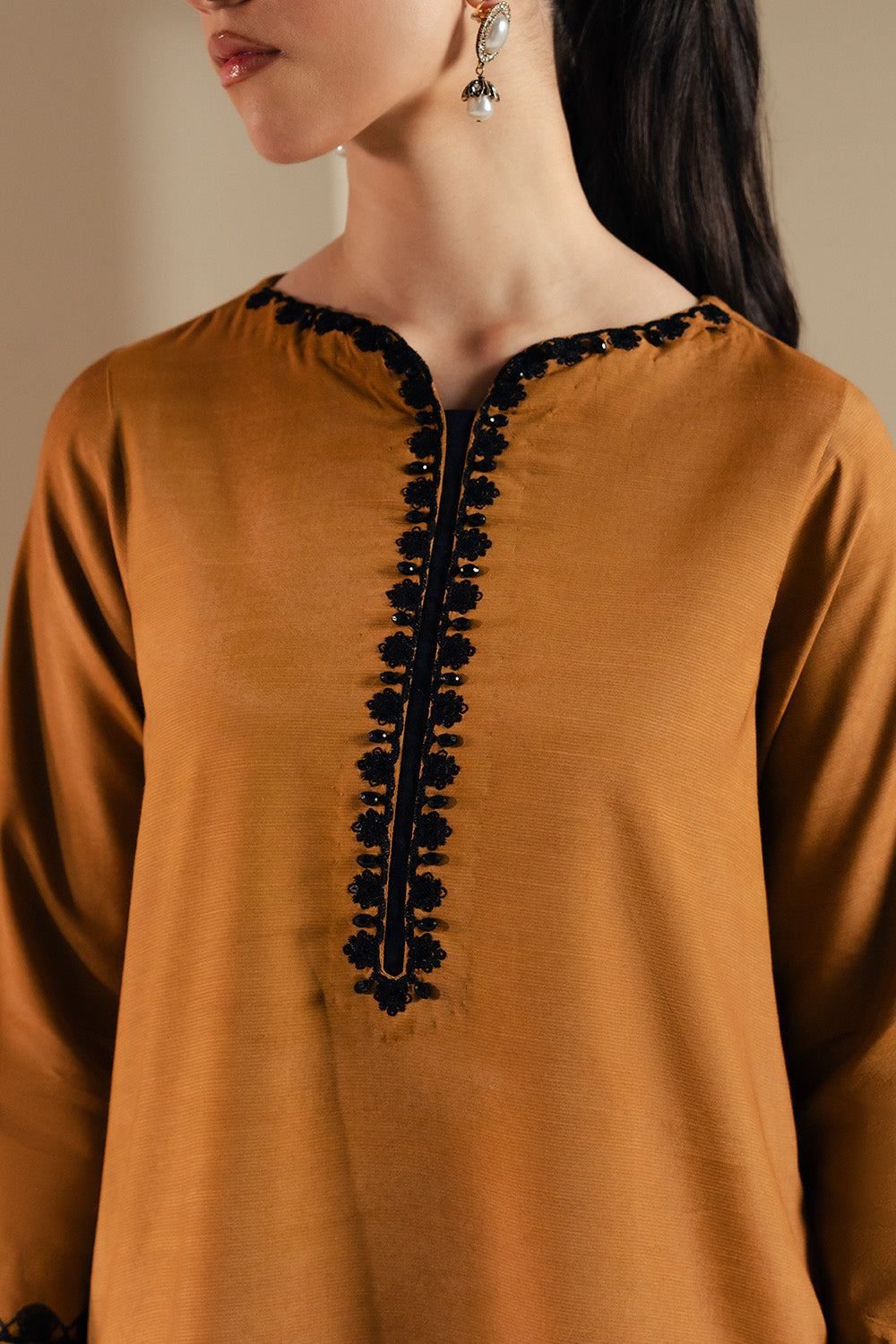 Maryum N Maria | Lyla Pret | MUSE - MS50374