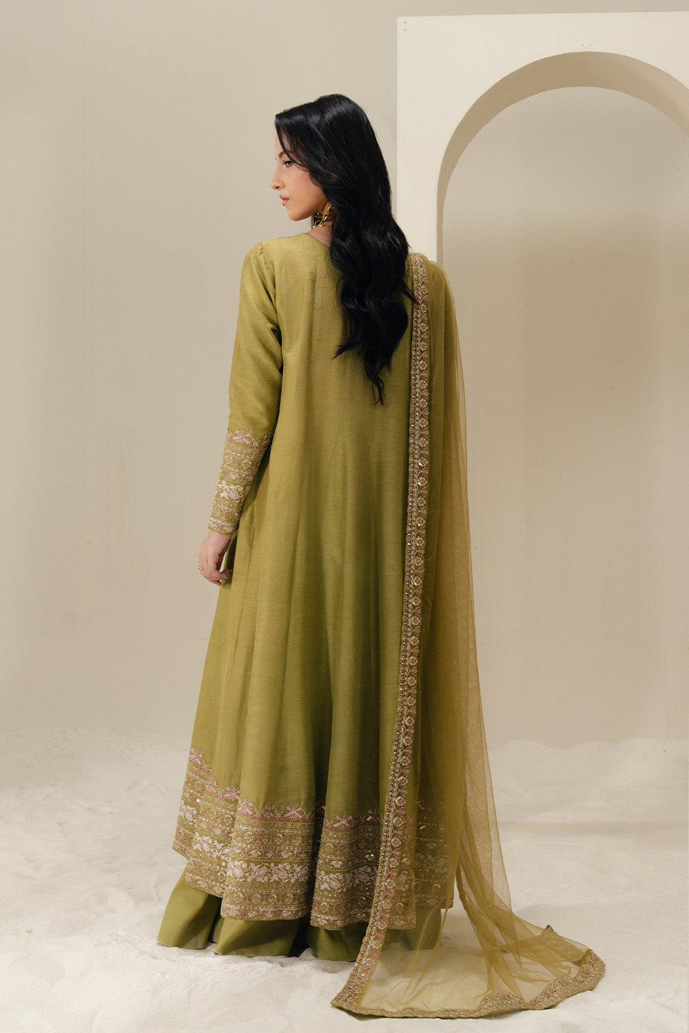 Maryum N Maria | Lyla Pret |VANYA - MS50378