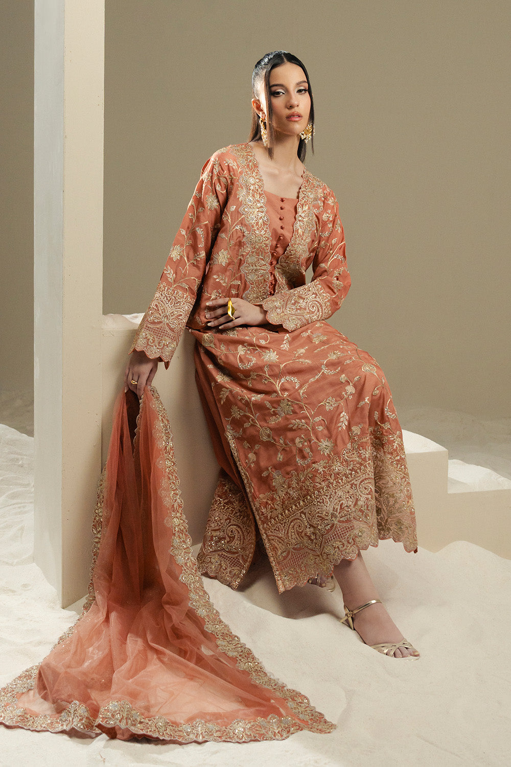 Maryum N Maria | Lyla Pret | SOLEIL - MS50382