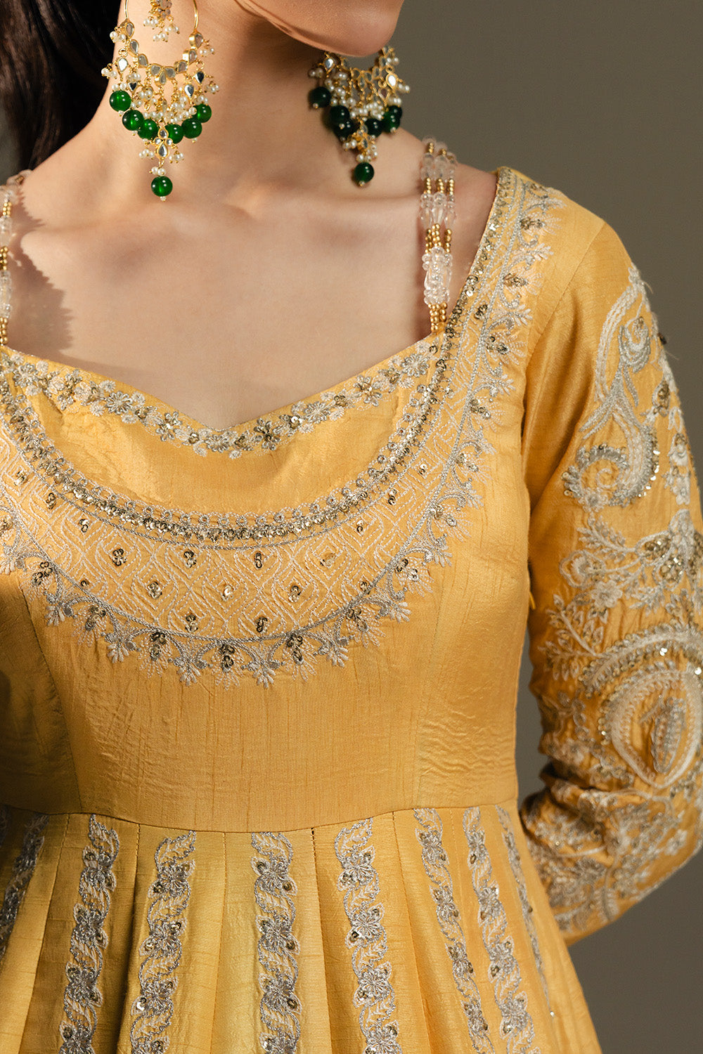 Maryum N Maria | Lyla Pret | VENI - MS50383