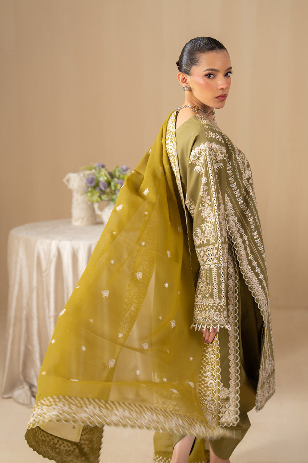 Maryum N Maria | The Eid Affair | NARIN - MSS6382 by Maryam N Maria - Designer Dress  - Type : Ladies Clothes - Available at Libayah - 100% Original 