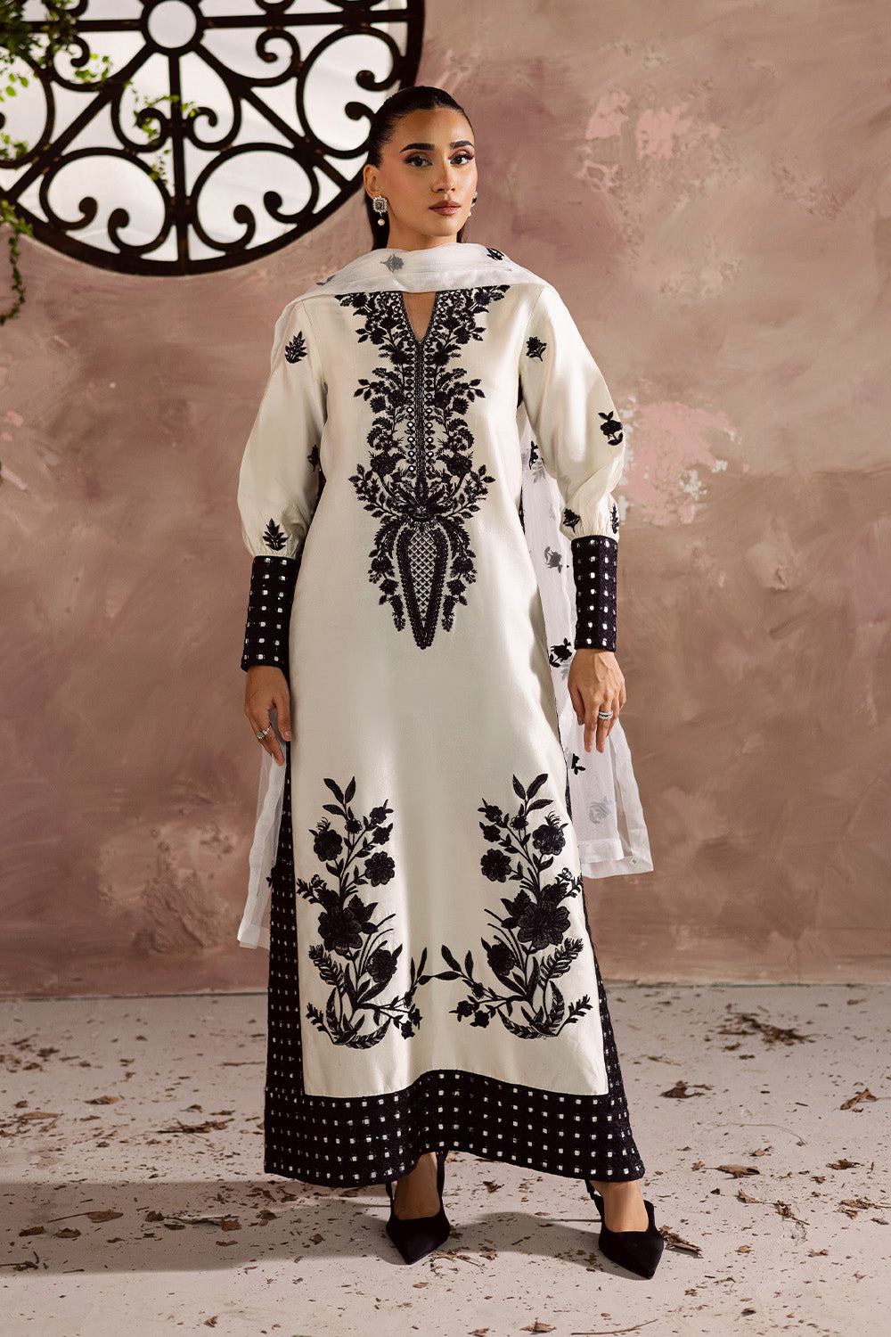 SEPHORAA - MSS5838 – authentic Pakistani dress from the Maryum N Maria Zarq Festive collection for women in the UK