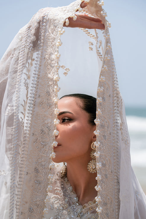 Emaan Adeel | Kamari Reveuse Wedding Formals | NOVA by Emaan Adeel - Designer Dress - Type: Ladies Clothes - Available at Libayah - 100% Original