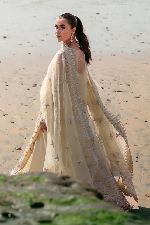 Emaan Adeel | Kamari Reveuse Wedding Formals | ELLE by Emaan Adeel - Designer Dress - Type: Ladies Clothes - Available at Libayah - 100% Original