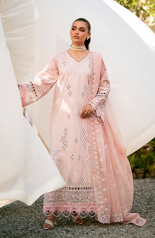 Emaan Adeel | Navaeh Luxury Pret | ZARIA by Emaan Adeel - Designer Dress - Type: Ladies Clothes - Available at Libayah - 100% Original