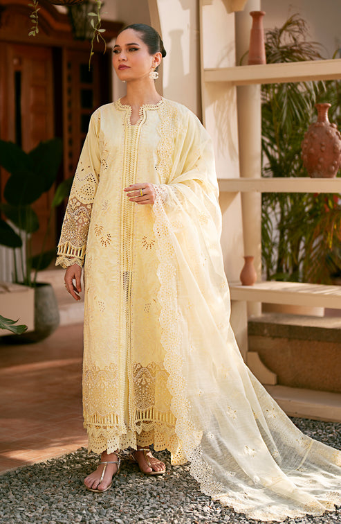 Emaan Adeel | Navaeh Luxury Pret | ADARA by Emaan Adeel - Designer Dress - Type: Ladies Clothes - Available at Libayah - 100% Original