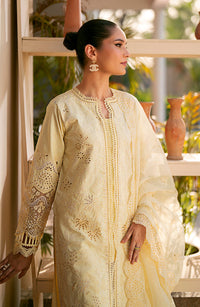Emaan Adeel | Navaeh Luxury Pret | ADARA by Emaan Adeel - Designer Dress - Type: Ladies Clothes - Available at Libayah - 100% Original