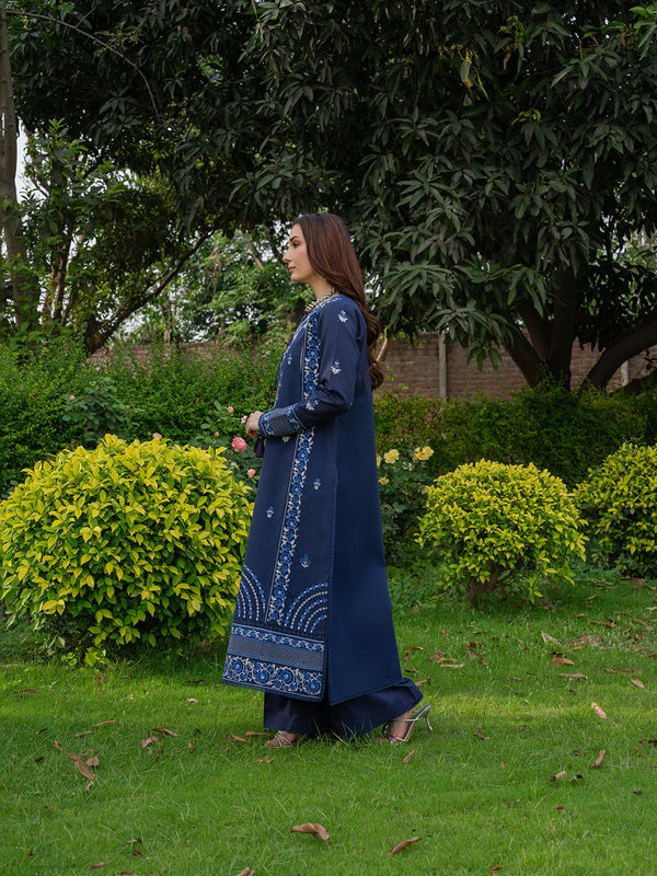 Mahnur | Amaya Lawn 26 | MU-01 by Mahnur - Designer Dress  - Type : Ladies Clothes - Available at Libayah - 100% Original 