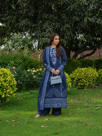 Mahnur | Amaya Lawn 26 | MU-01 by Mahnur - Designer Dress  - Type : Ladies Clothes - Available at Libayah - 100% Original 