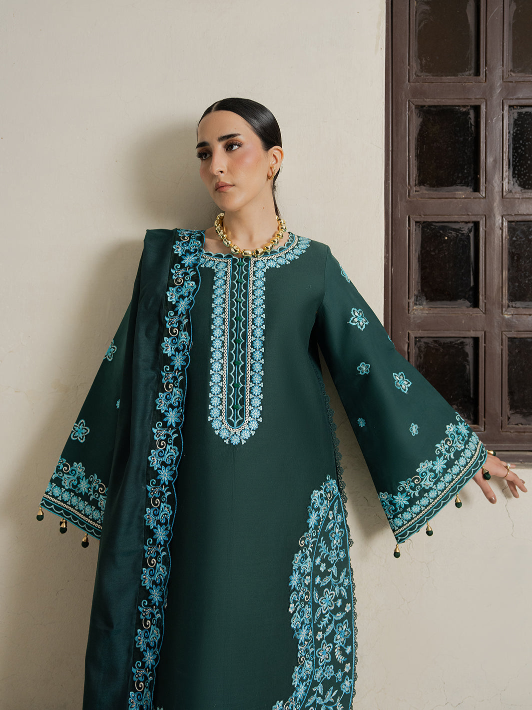 Mahnur | Amaya Lawn 26 | MU-04 by Mahnur - Designer Dress  - Type : Ladies Clothes - Available at Libayah - 100% Original 