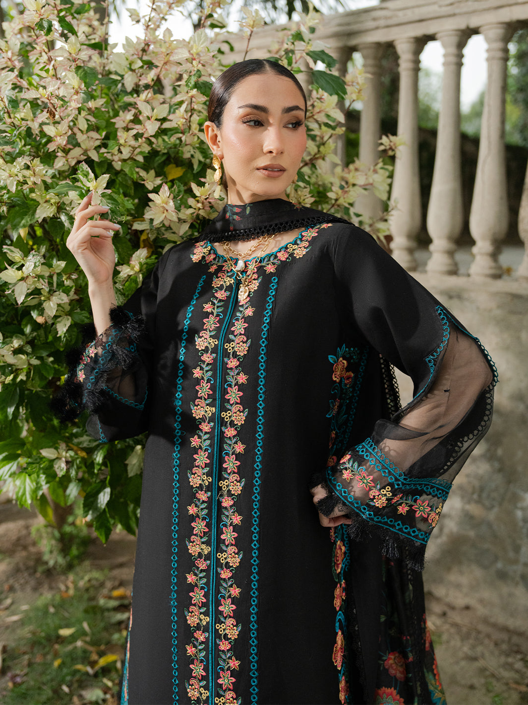 Mahnur | Amaya Lawn 26 | MU-06 by Mahnur - Designer Dress  - Type : Ladies Clothes - Available at Libayah - 100% Original 