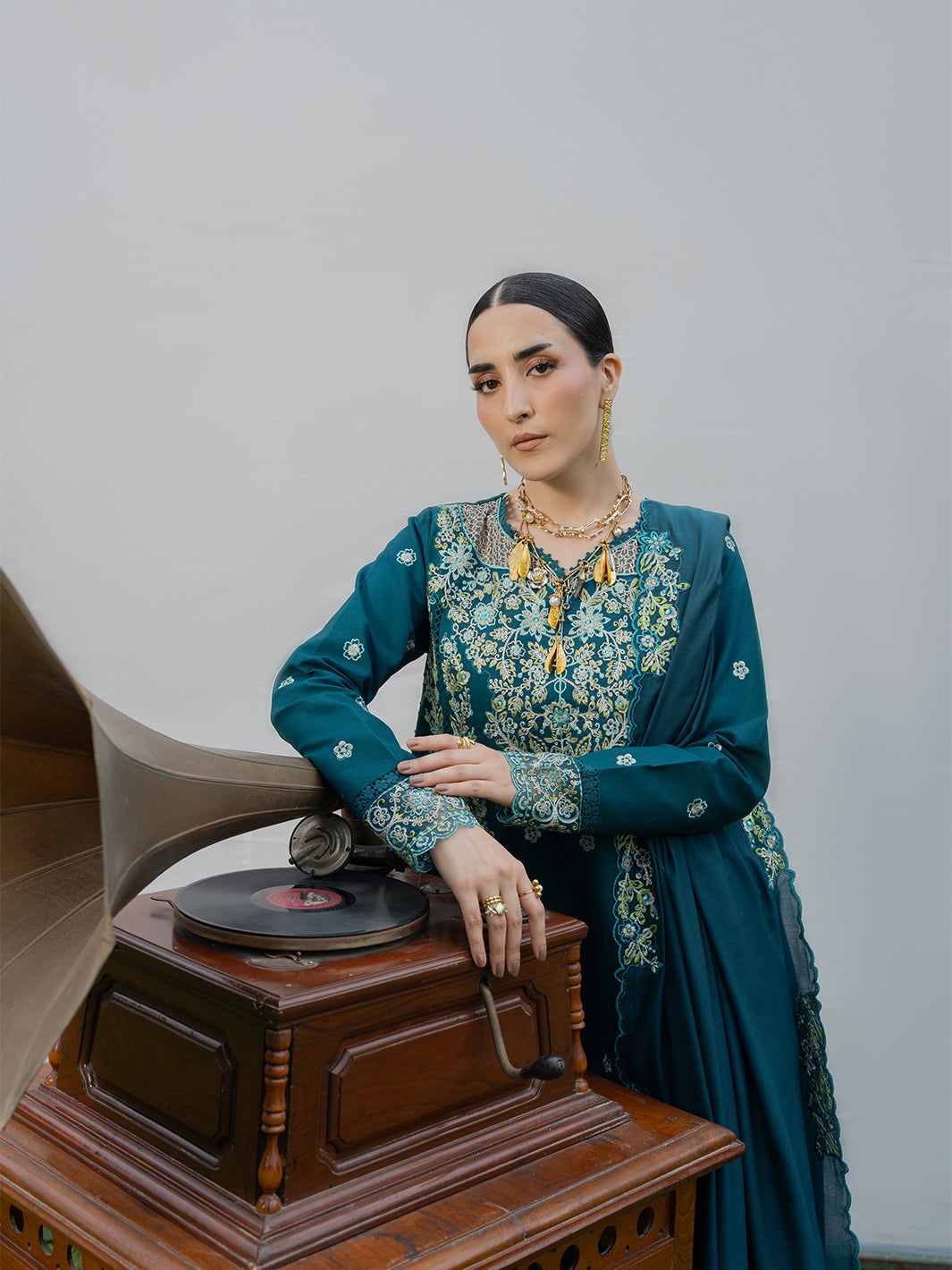 Mahnur | Amaya Lawn 26 | MU-08 by Mahnur - Designer Dress  - Type : Ladies Clothes - Available at Libayah - 100% Original 