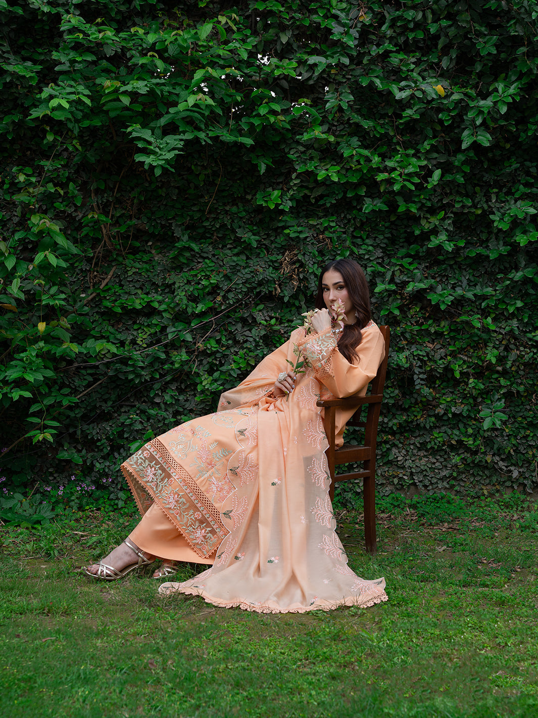 Mahnur | Amaya Lawn 26 | MU-12 by Mahnur - Designer Dress  - Type : Ladies Clothes - Available at Libayah - 100% Original 