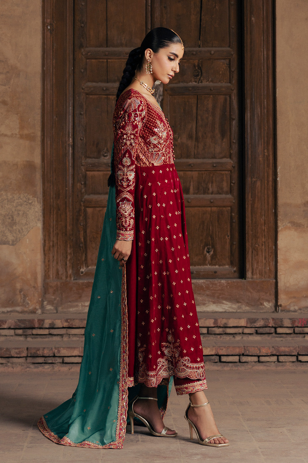Maryum N Maria | Gulshan e Makhmal | DESIREE - MWS5889 by Maryum N Maria - Designer Dress - Type : Ladies Clothes - Available at Libayah - 100% Original 