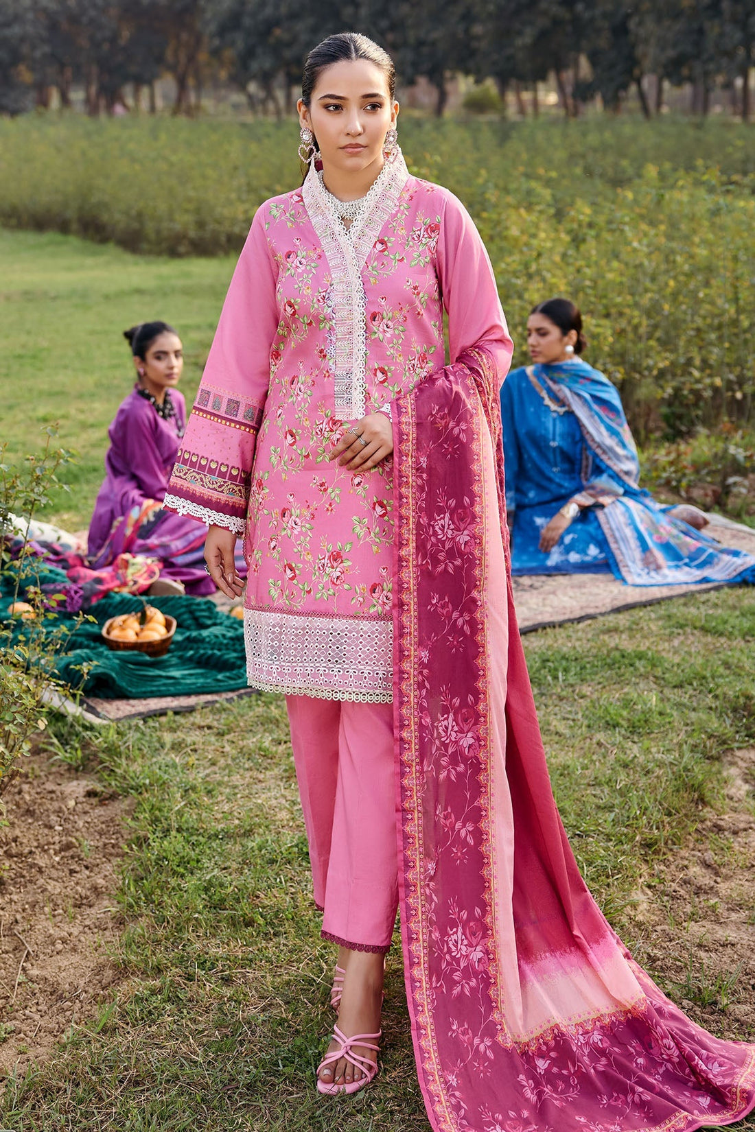 Motifz | Umang Lawn | 3552-BEYZA by Motifz - Designer Dress - Type: Ladies Clothes - Available at Libayah - 100% Original