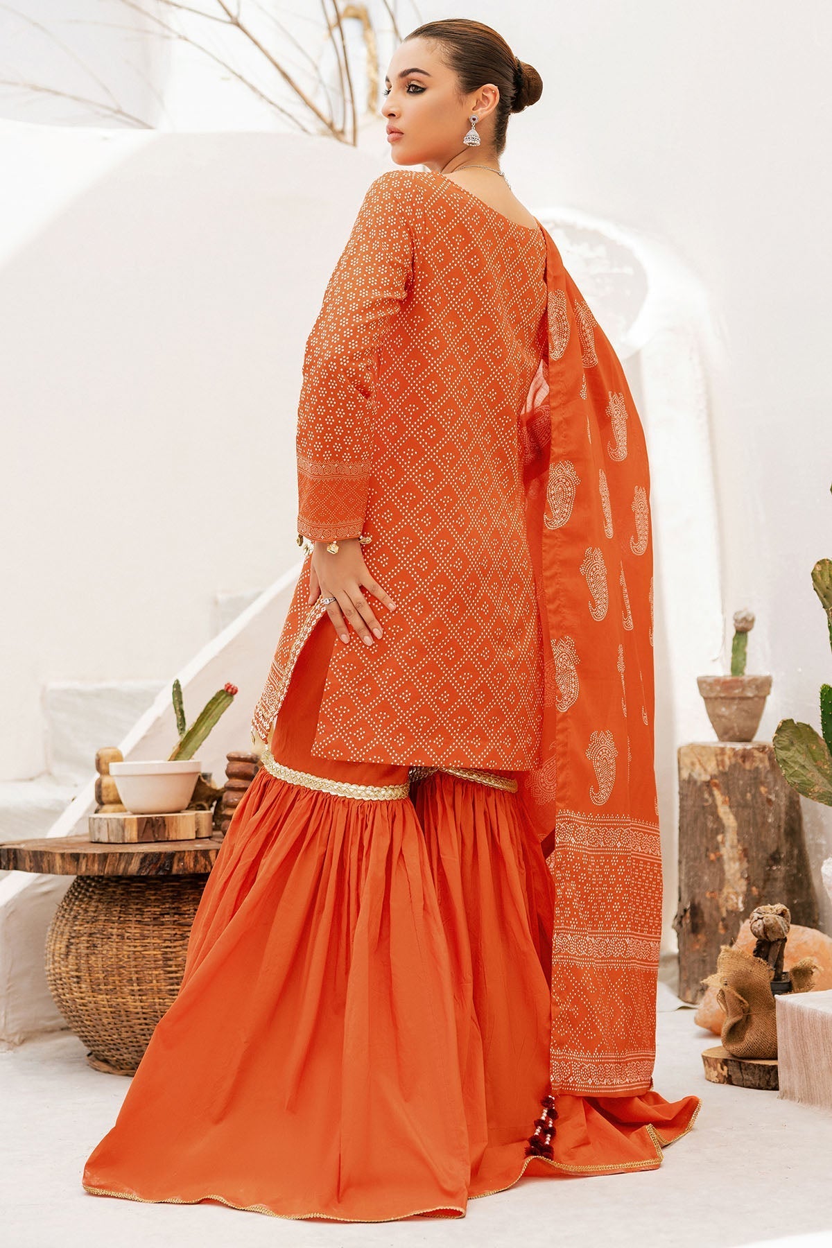 Motifz | Rang Lawn | 4736-NOURA by Motifz - Designer Dress - Type: Ladies Clothes - Available at Libayah - 100% Original