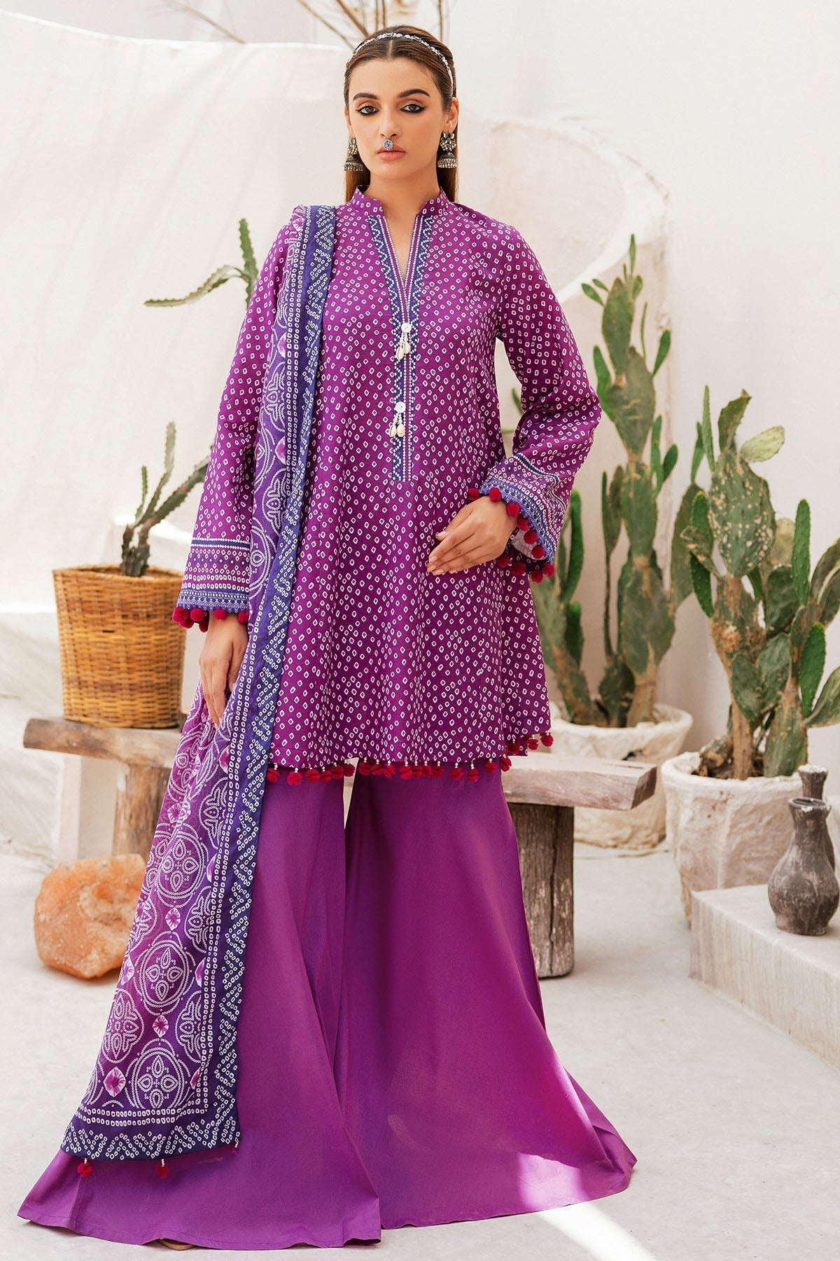 Motifz | Rang Lawn | 4737-HENZA by Motifz - Designer Dress - Type: Ladies Clothes - Available at Libayah - 100% Original