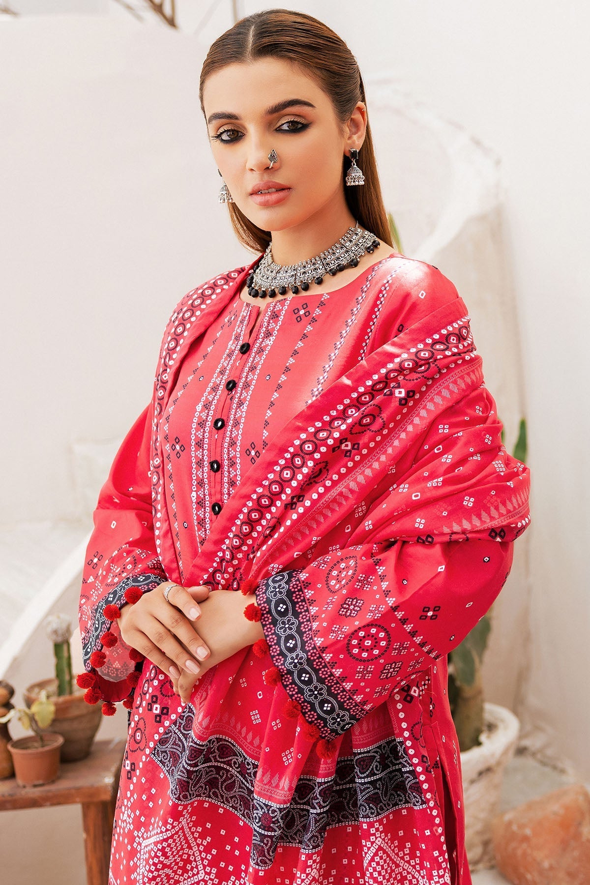 Motifz | Rang Lawn | 4740-ESHMAAL by Motifz - Designer Dress - Type: Ladies Clothes - Available at Libayah - 100% Original