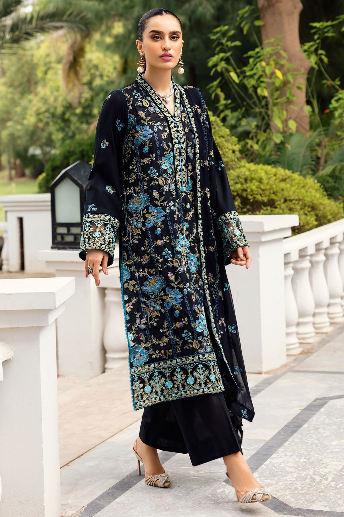 Motifz | Premium Lawn 24 | 4834-ROHA by Motifz - Designer Dress - Type: Ladies Clothes - Available at Libayah - 100% Original