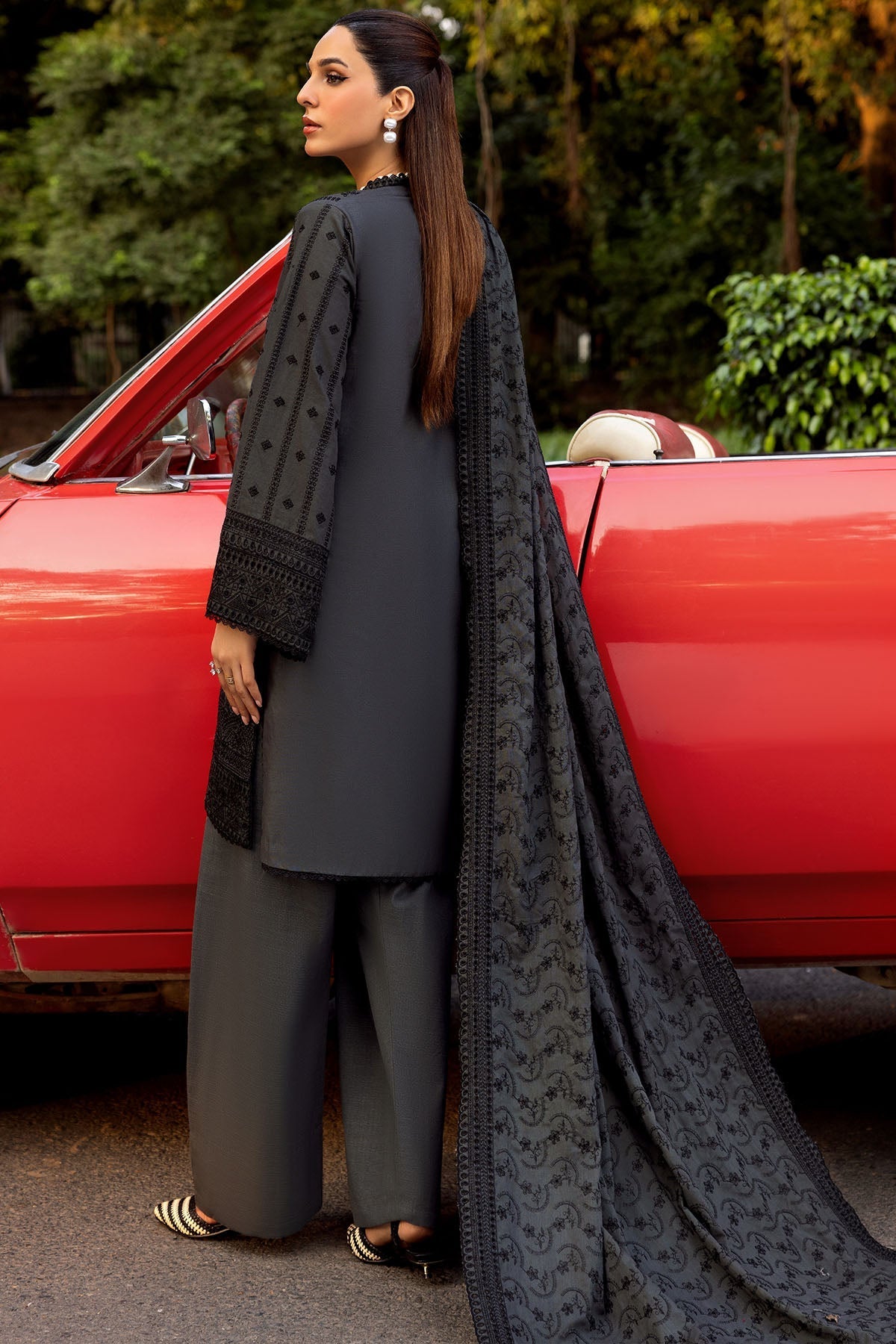 Motifz | Premium Khaddar | 4992-TAZEEN by Motifz - Designer Dress - Type: Ladies Clothes - Available at Libayah - 100% Original