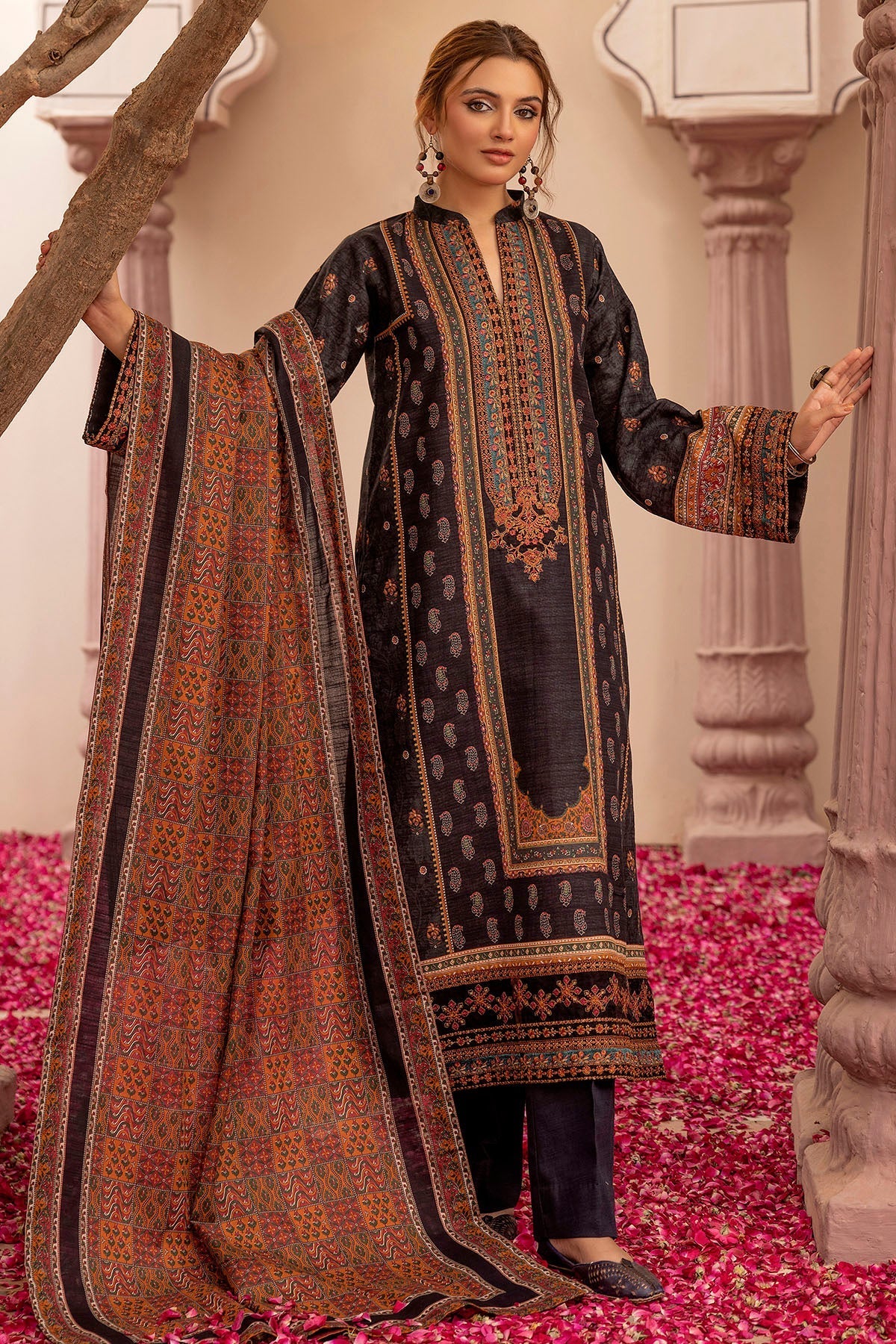 Motifz | Premium Khaddar | 5025-SHADAN by Motifz - Designer Dress - Type: Ladies Clothes - Available at Libayah - 100% Original